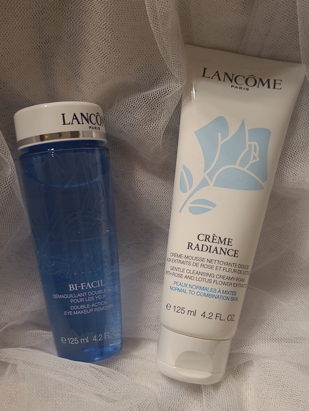 Bi-Facil Blue Eye Makeup Remover & Crème Radiance Cleanser Duo - Blue & White
